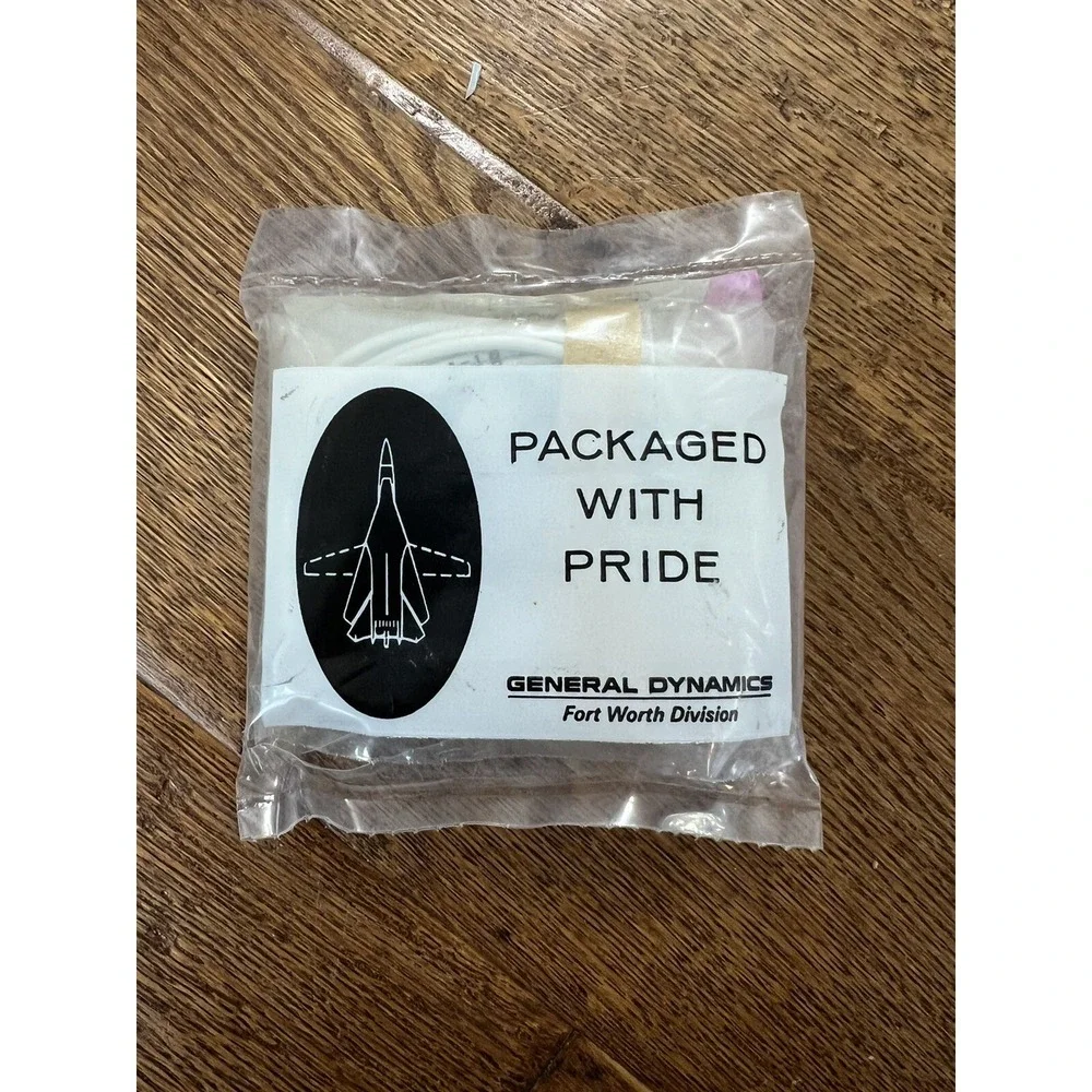 GENERAL DYNAMICS CONNECTOR PART # 20-3625 AF33(657)8260 C/7/67